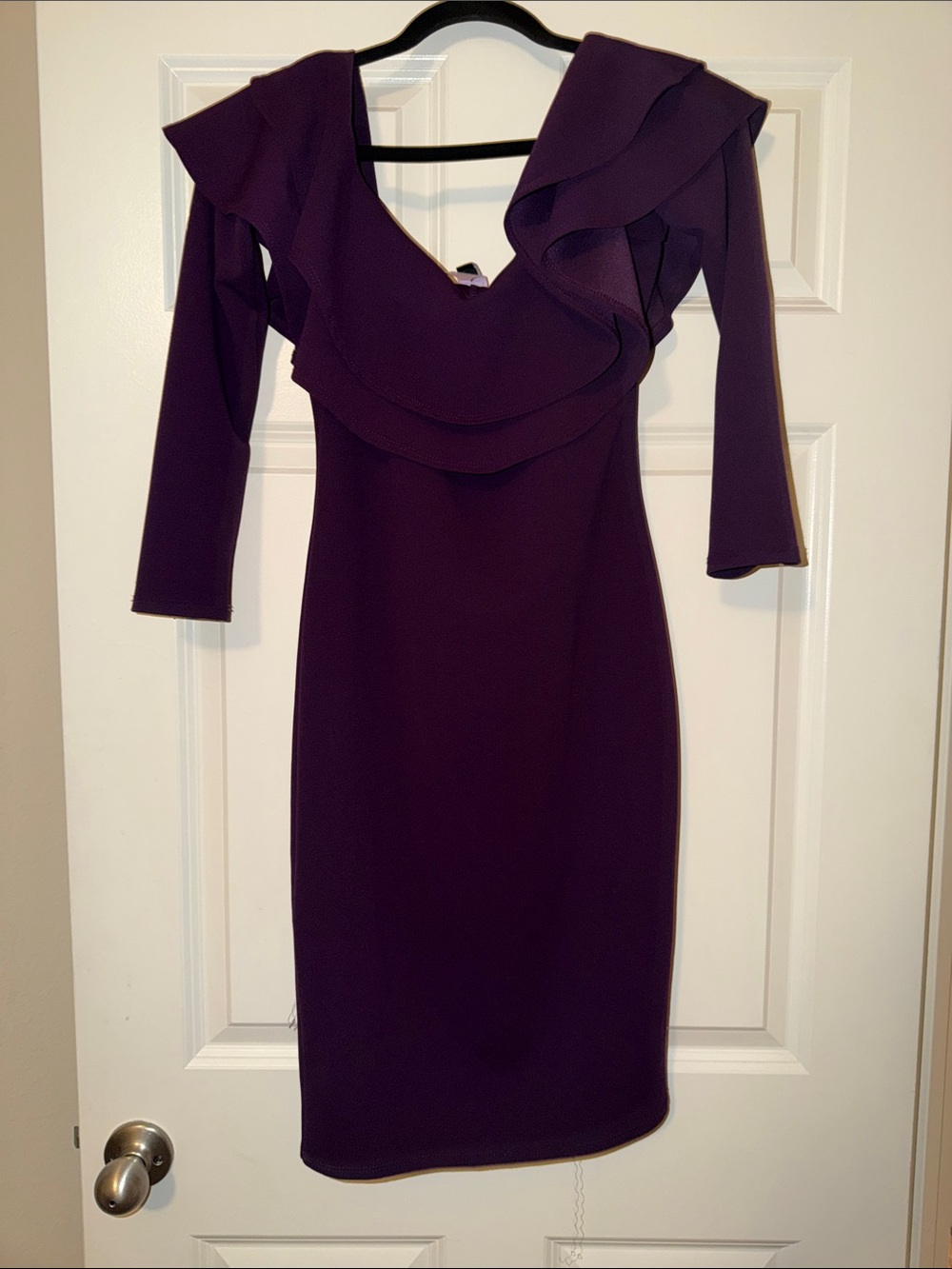 Off the shoulder Elegant Ruffled V-Neck Women's Dress in Deep Purple